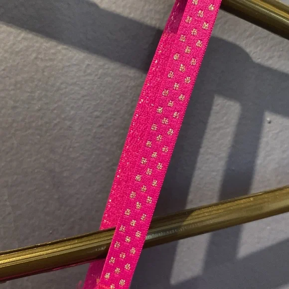 In excellent condition, magenta colored bra - Picture 2 of 7